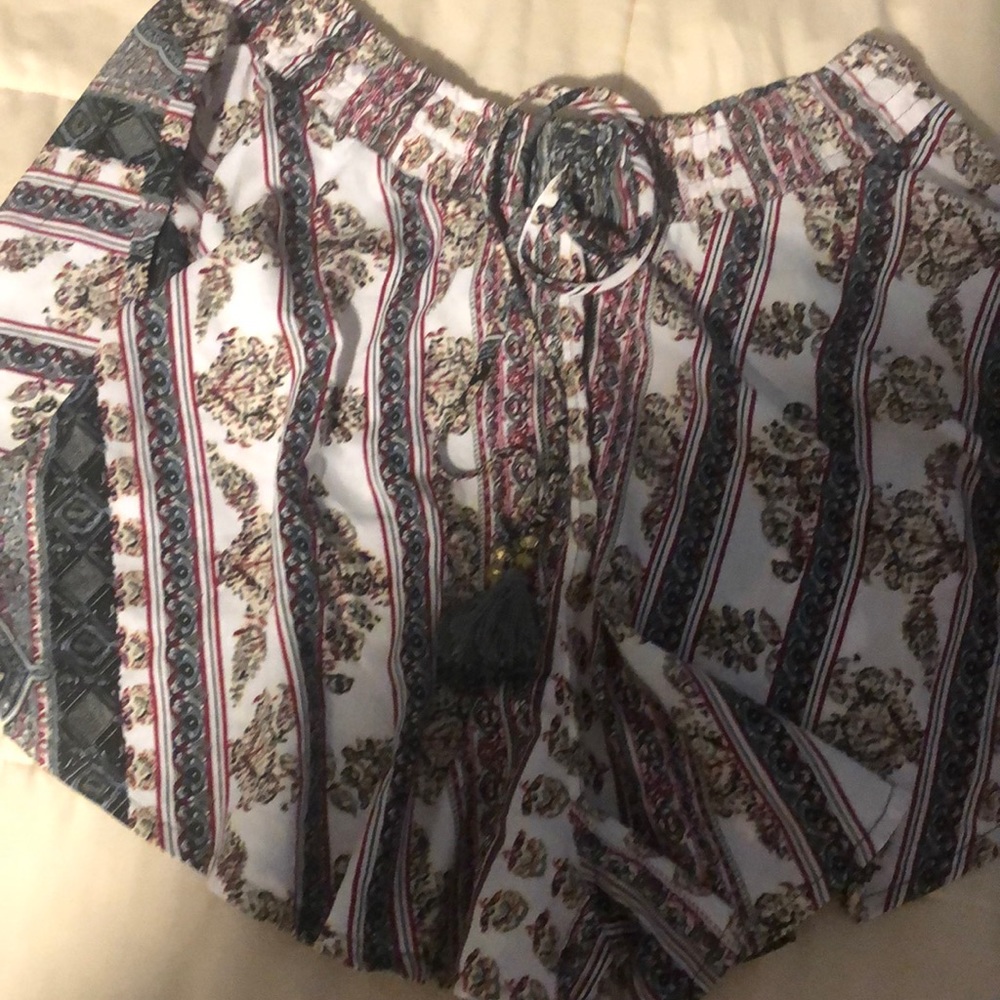 Silk surf bohemian shorts with tassel drawstrings